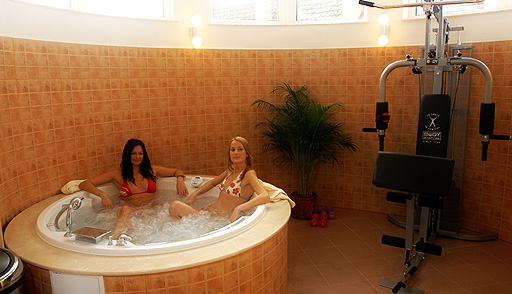 Cazare Brasov | Cazare Hotel Oasis Brasov | Restaurant Hotel Oasis